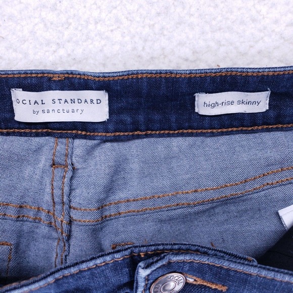 Social Standard High Rise Skinny Jeans Women Size 12/31 Denim Casual Pants - Picture 9 of 11